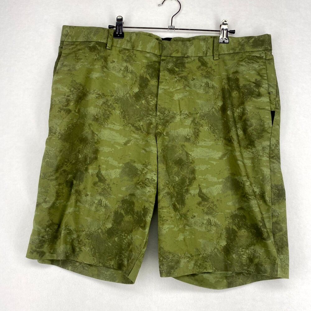 Nike Golf Shorts Green Color Dri-Fit Modern Fit Mens Size 38